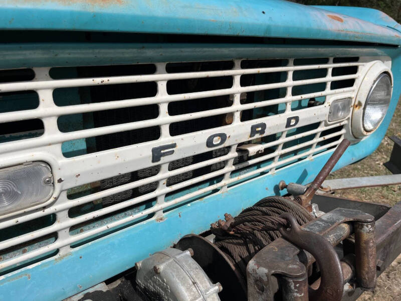 1967-ford-bronco-wagon (32)