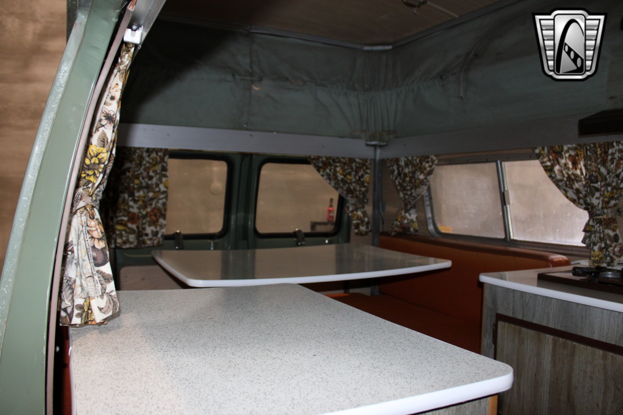 1969-ford-econoline-camper-van-for-sale-26