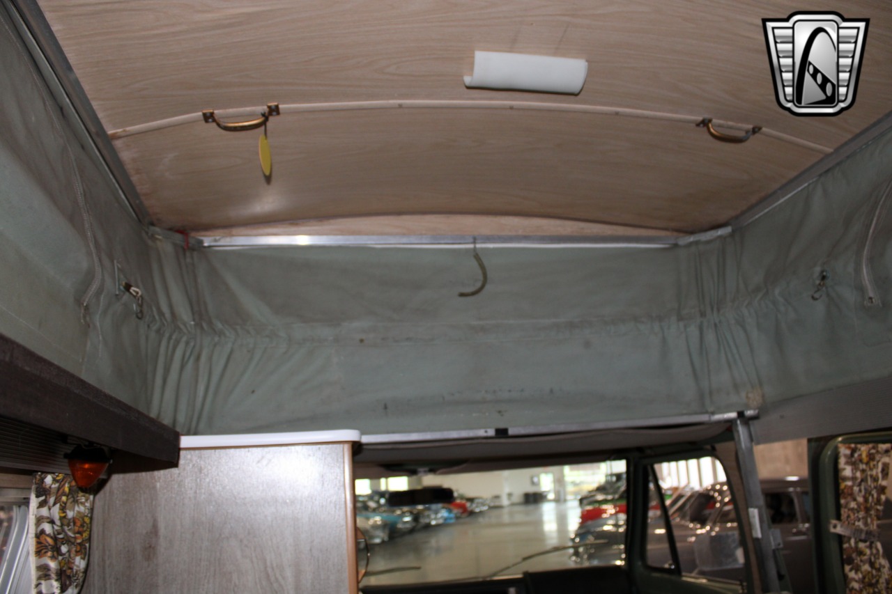 1969-ford-econoline-camper-van-for-sale-27