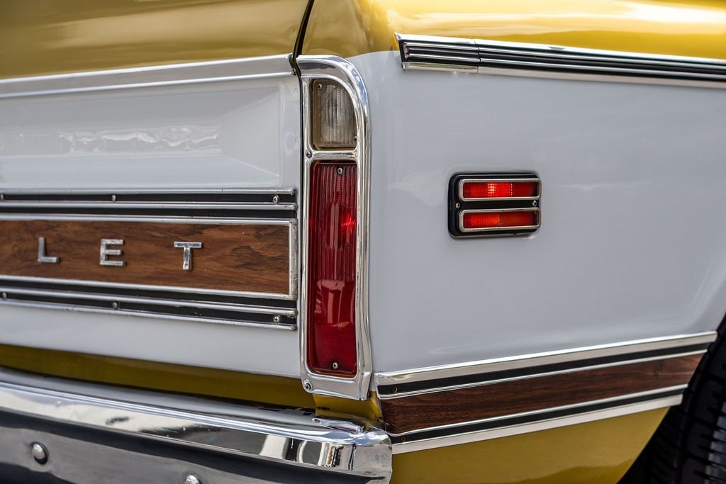 1972-chevrolet-c10-cheyenne (30)