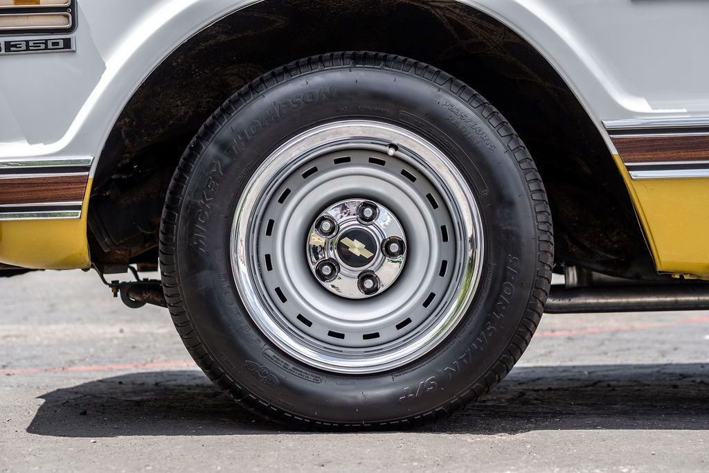 1972-chevrolet-c10-cheyenne (31)