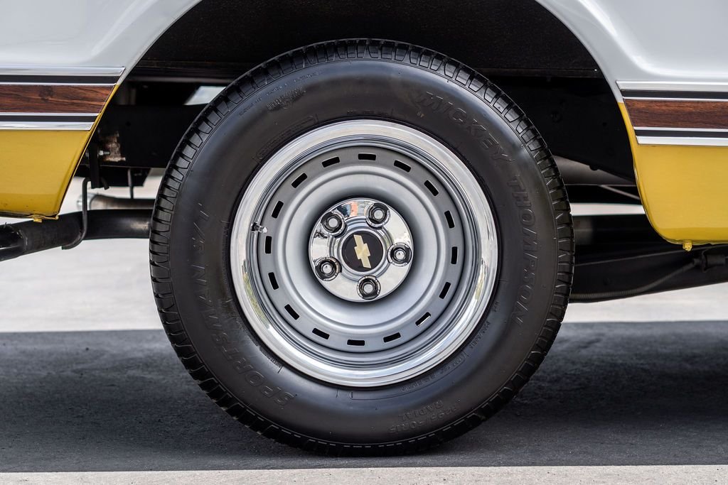 1972-chevrolet-c10-cheyenne (33)