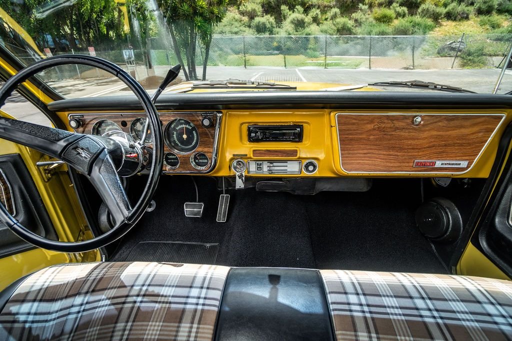 1972-chevrolet-c10-cheyenne (4)