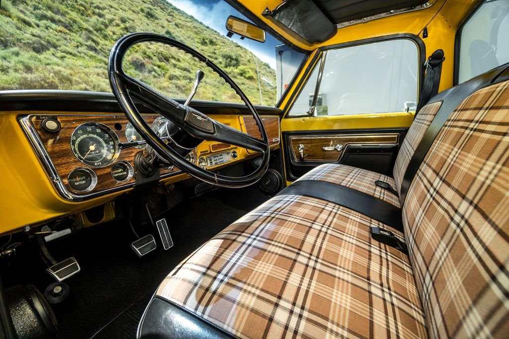 1972-chevrolet-c10-cheyenne (52)