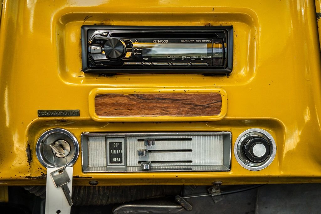 1972-chevrolet-c10-cheyenne (58)