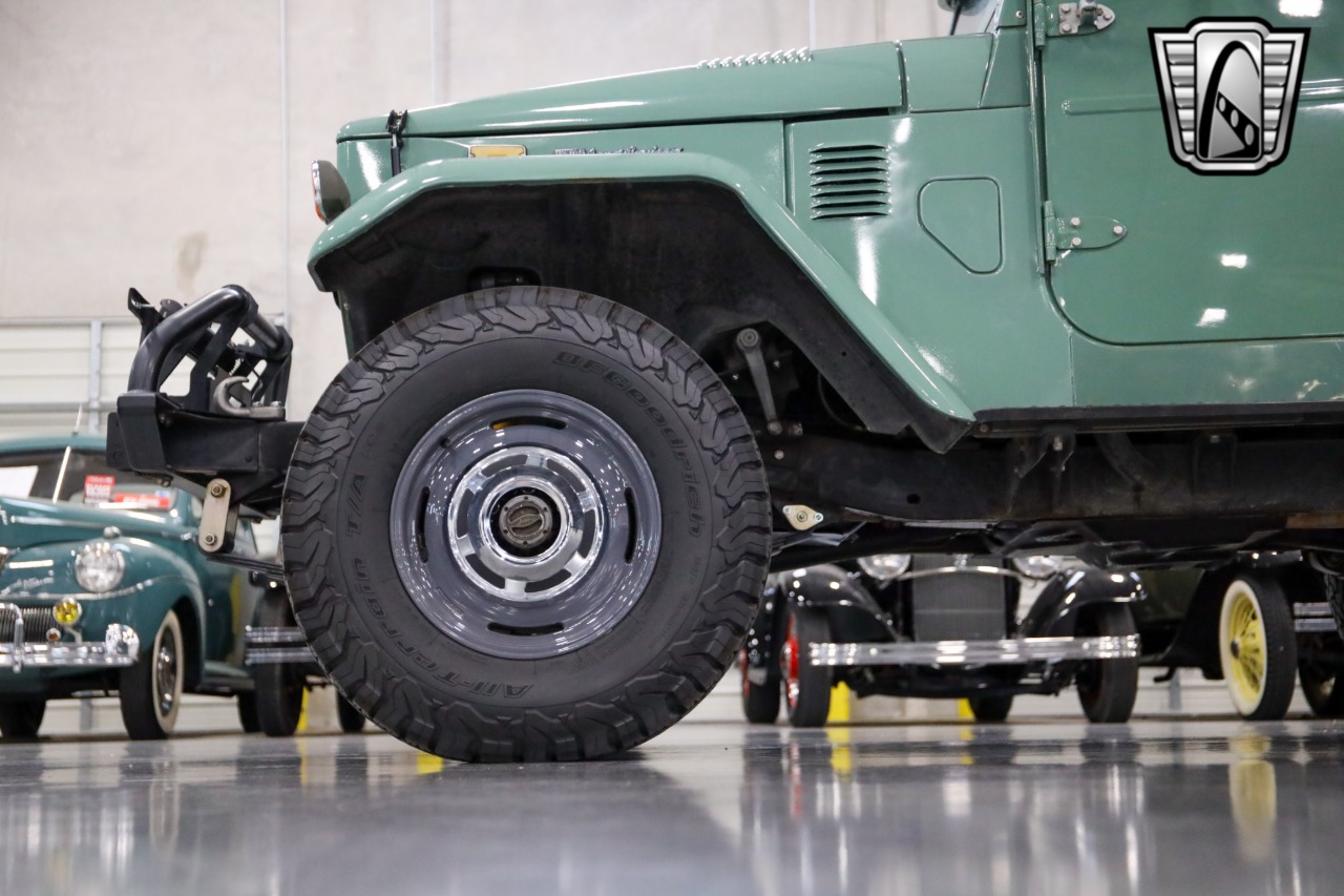 1974-toyota-land-cruiser-fj40-for-sale-05