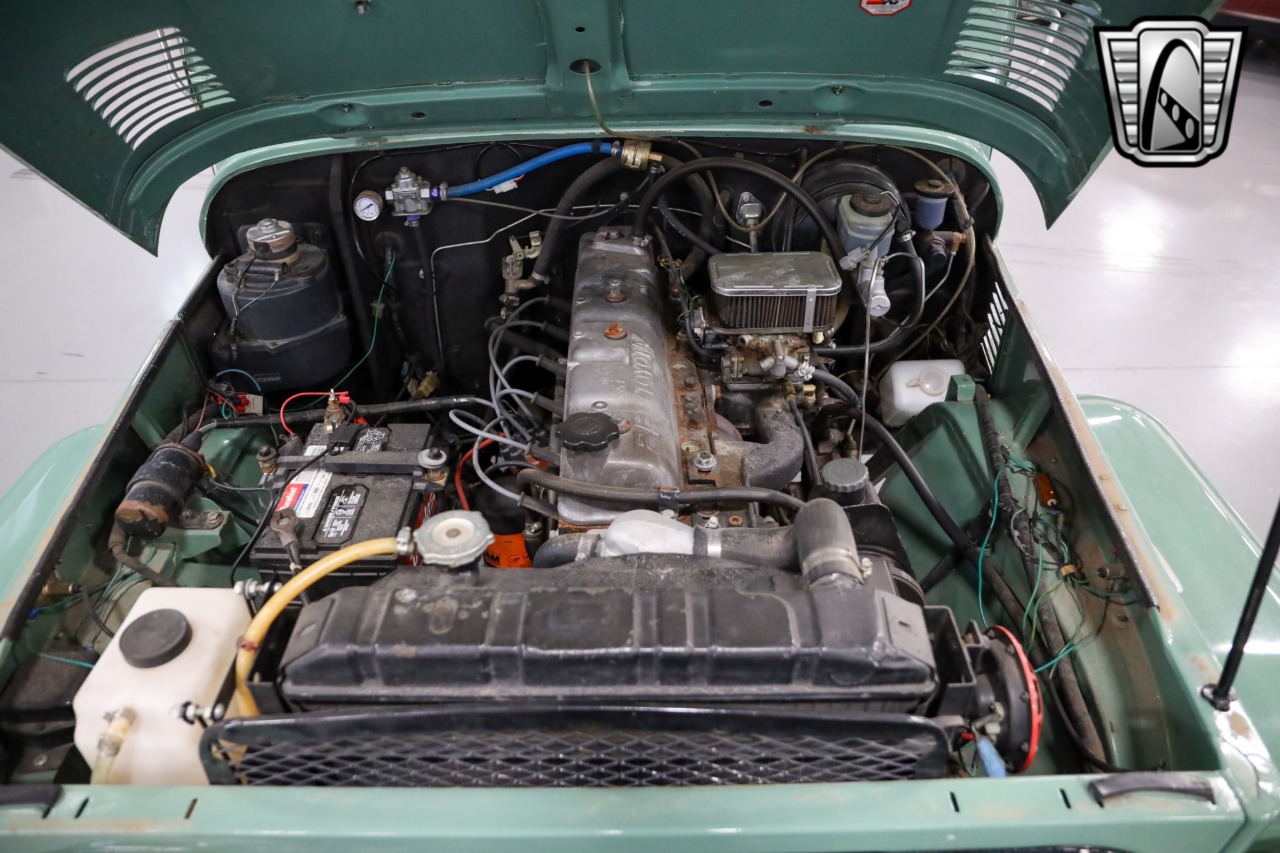 1974-toyota-land-cruiser-fj40-for-sale-17
