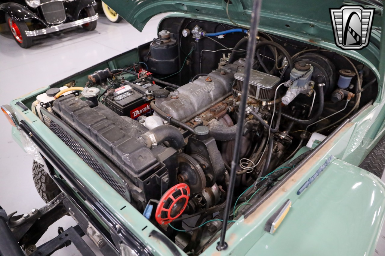 1974-toyota-land-cruiser-fj40-for-sale-18