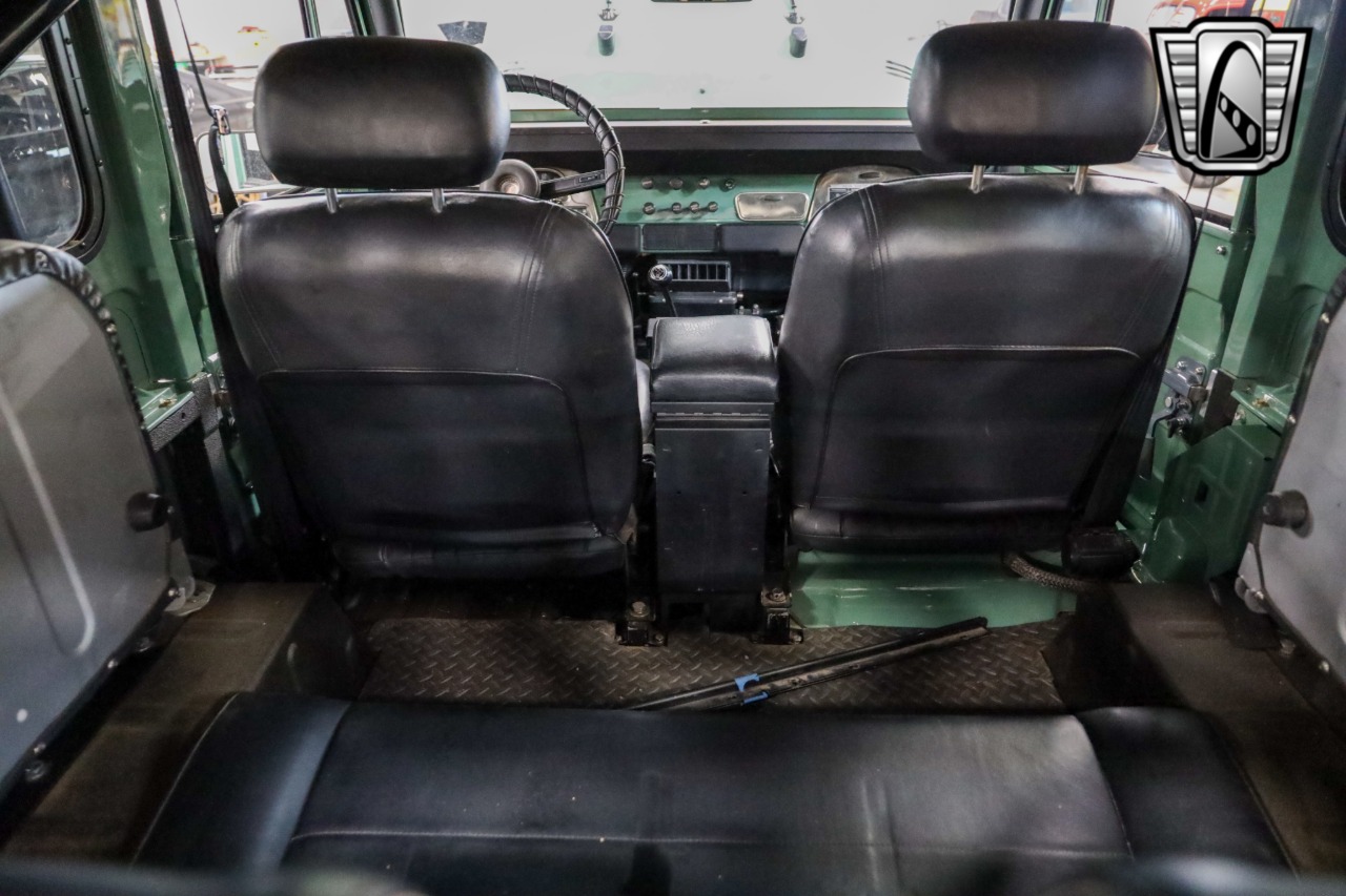 1974-toyota-land-cruiser-fj40-for-sale-20