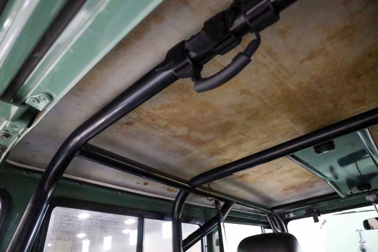 1974-toyota-land-cruiser-fj40-for-sale-21