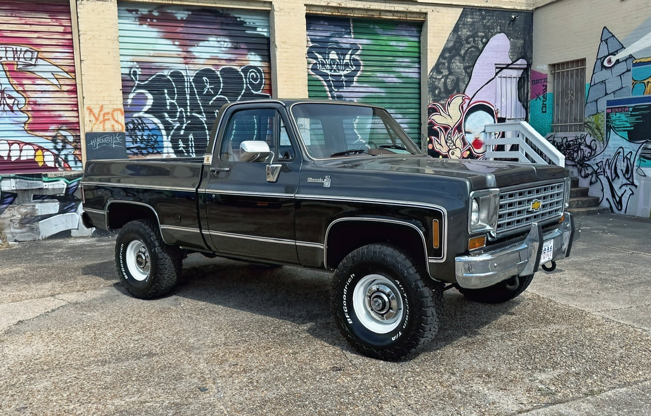 1976-chevrolet-k10-silverado-for-sale-TN-02