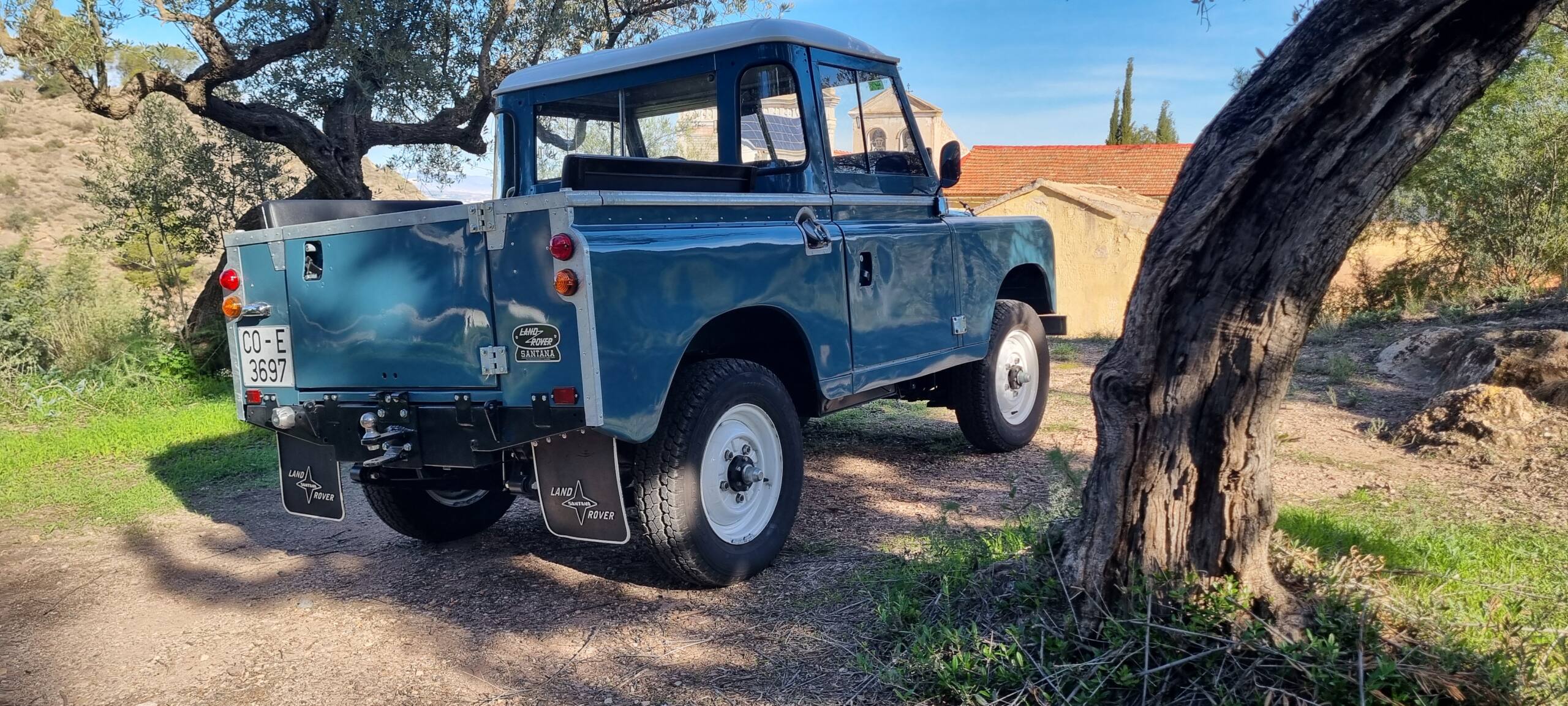 1976-land-rover-santana-series-iii-88-for-sale-10
