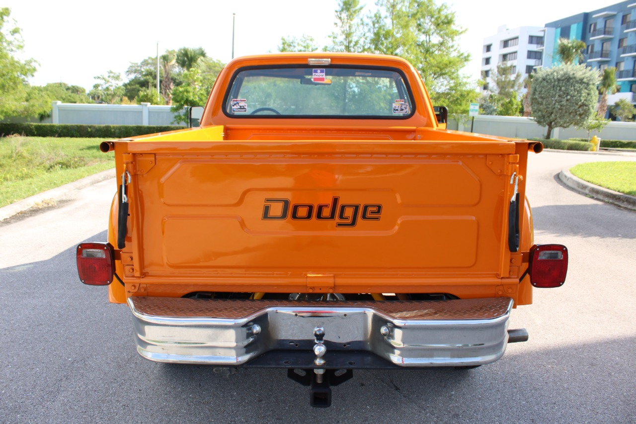 1980-dodge-power-wagon-for-sale-12
