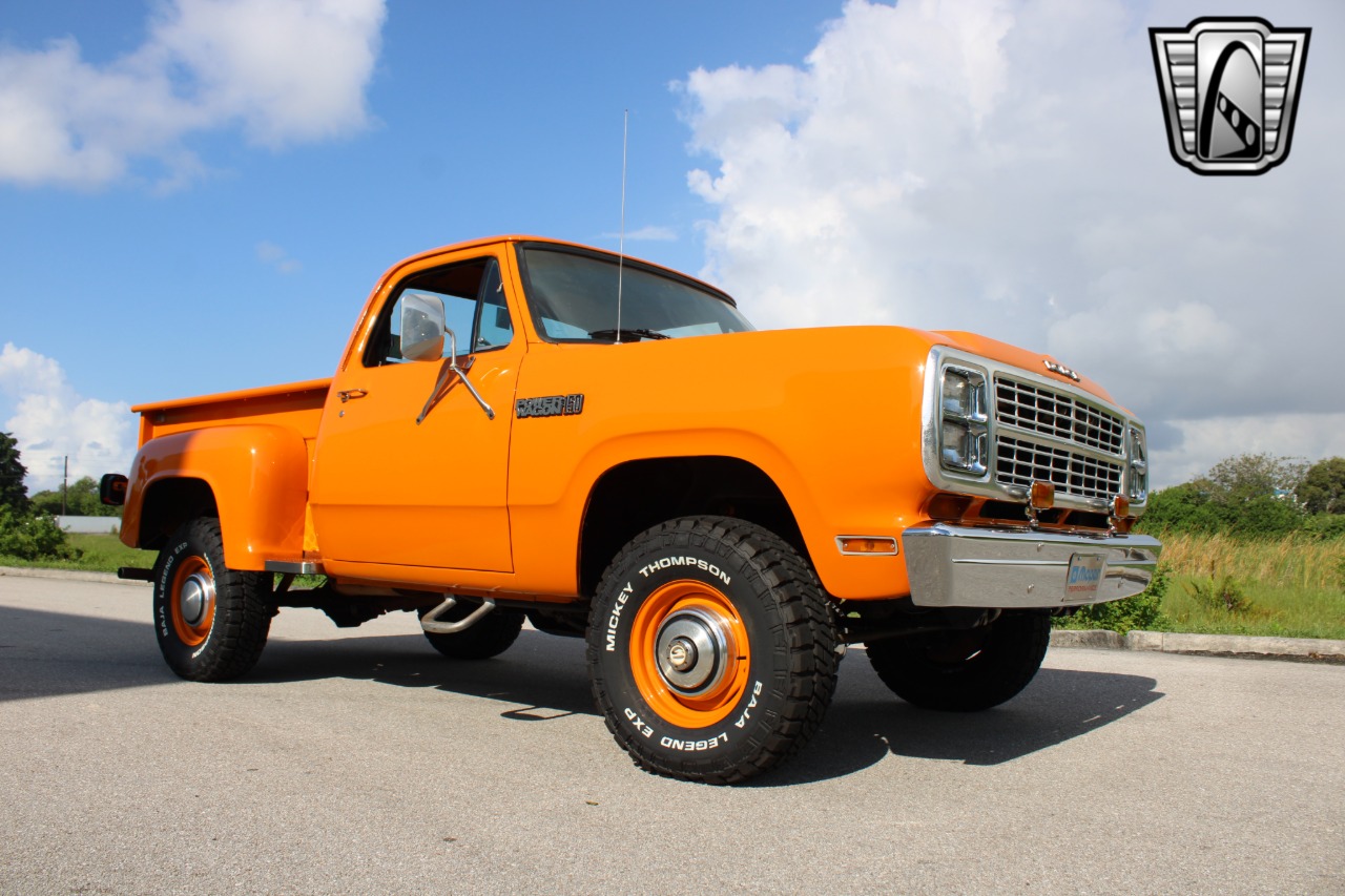 1980-dodge-power-wagon-for-sale-15