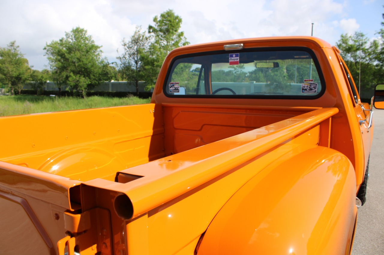 1980-dodge-power-wagon-for-sale-27