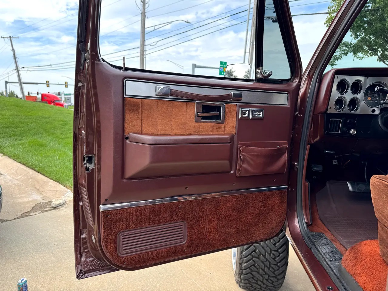 1982-chevrolet-k10-silverado-for-sale-lenexa-ks-34