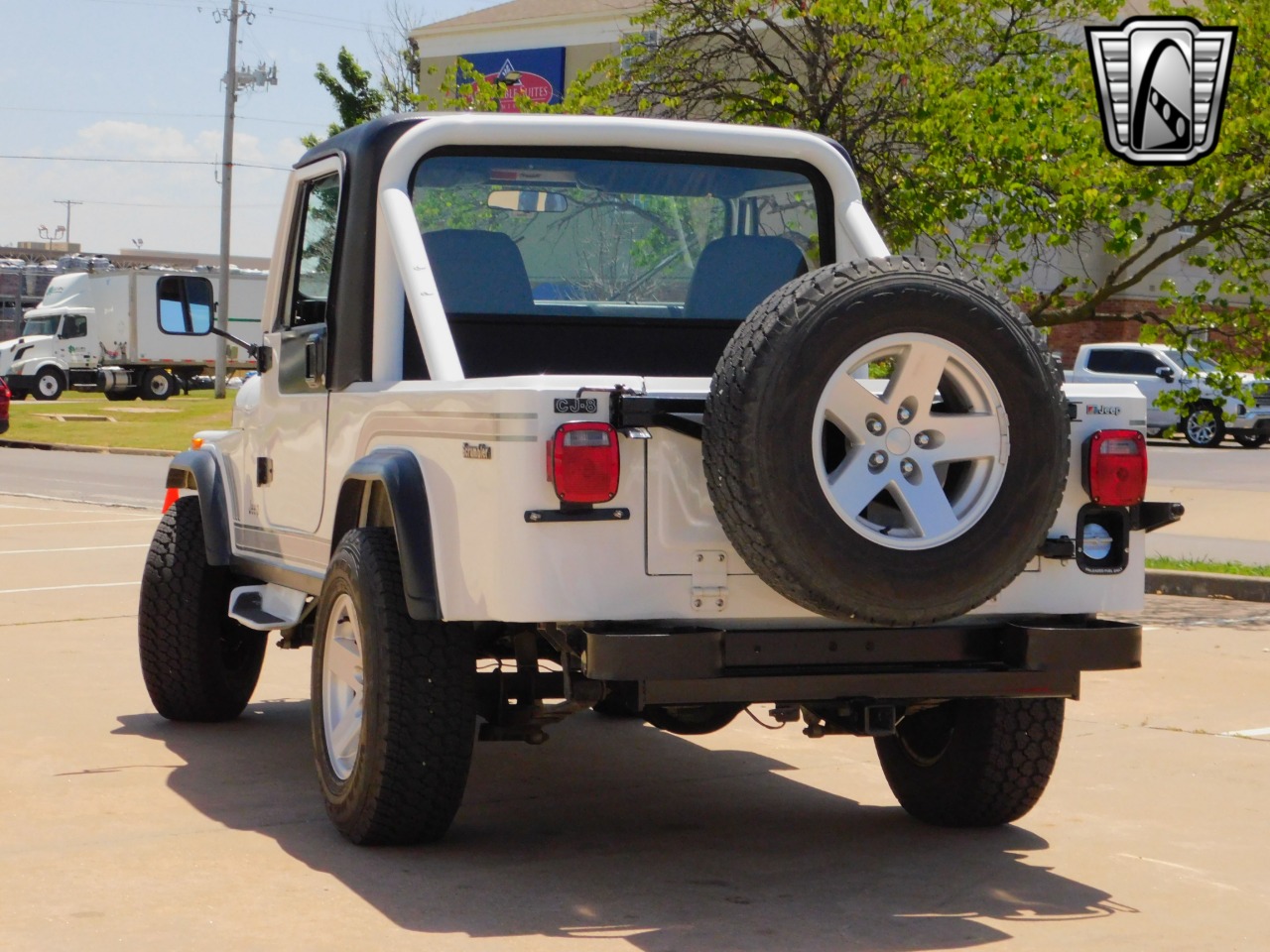 1982-jeep-cj-8-scrambler-for-sale-15