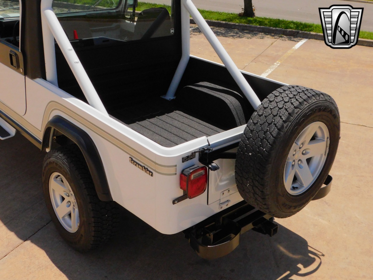1982-jeep-cj-8-scrambler-for-sale-32