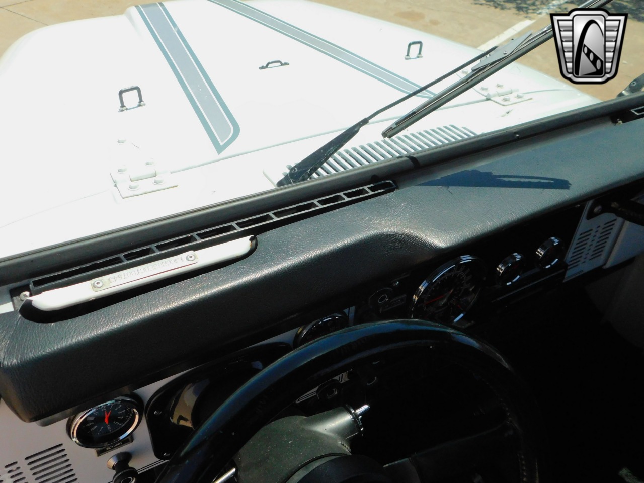 1982-jeep-cj-8-scrambler-for-sale-43