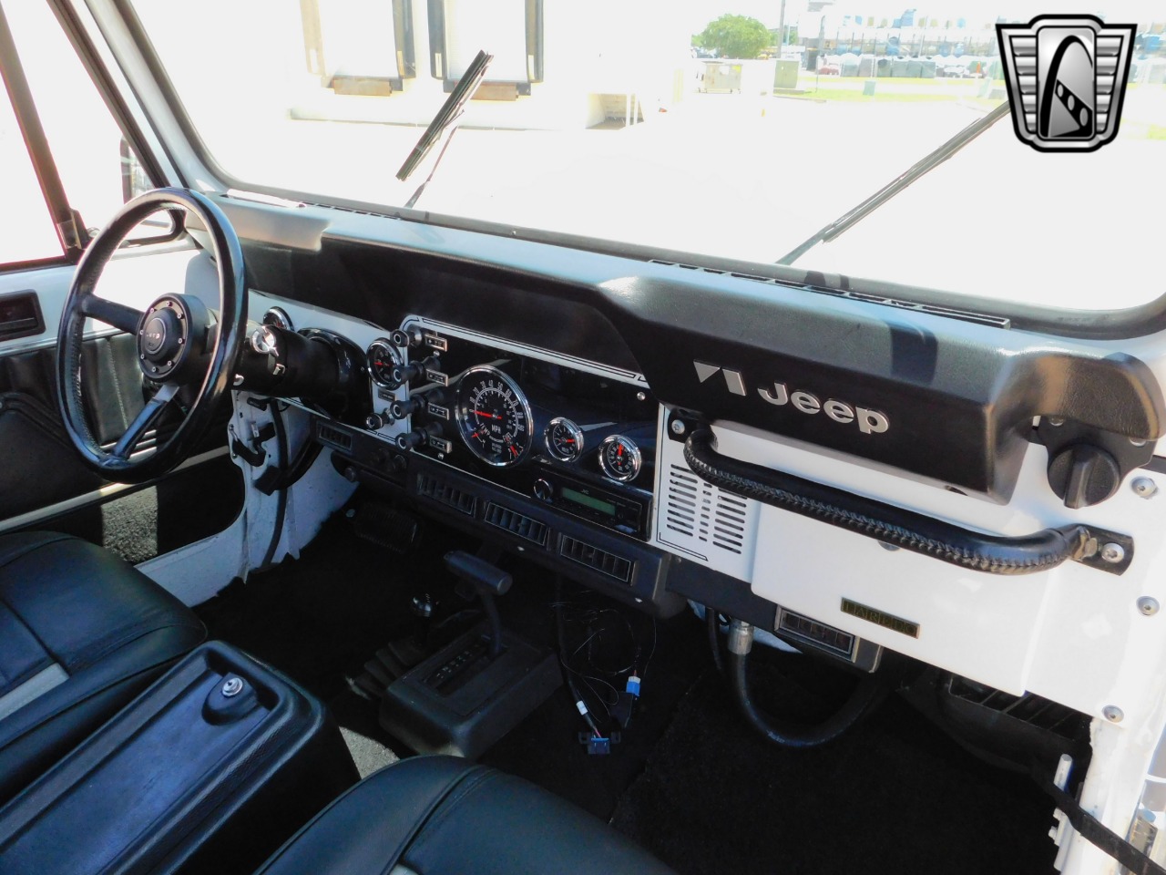 1982-jeep-cj-8-scrambler-for-sale-46
