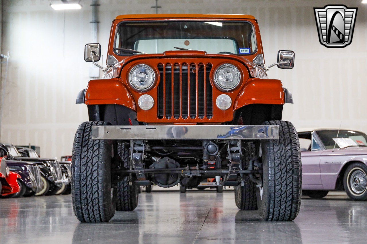 1982-jeep-cj8-scrambler-for-sale-03