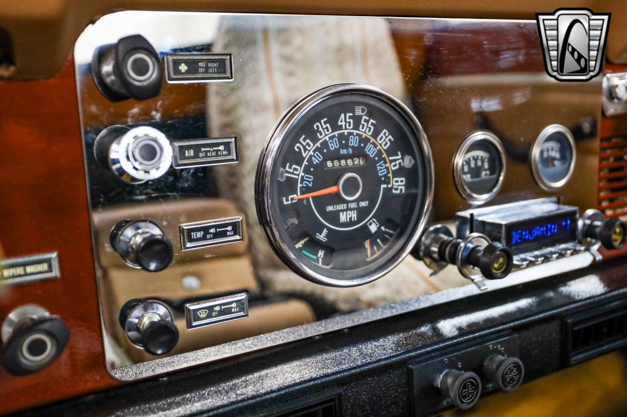 1982-jeep-cj8-scrambler-for-sale-50
