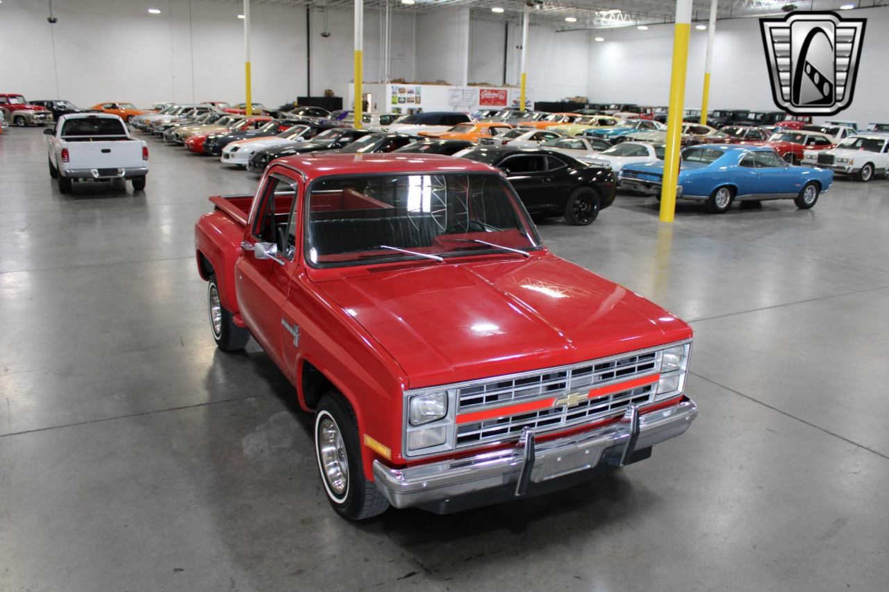 1984-chevrolet-c10-for-sale-05