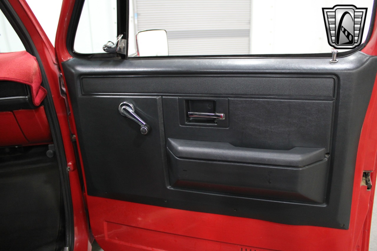 1984-chevrolet-c10-for-sale-24