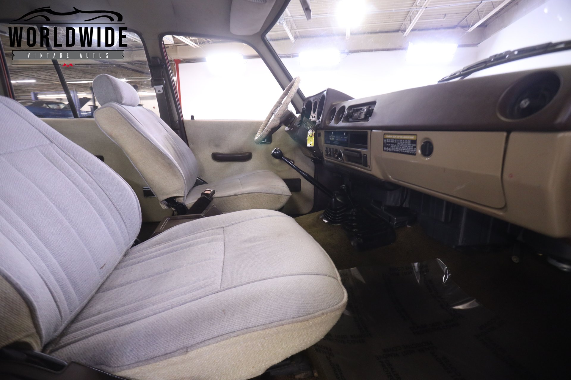 1984-toyota-fj60-land-cruiser (15)
