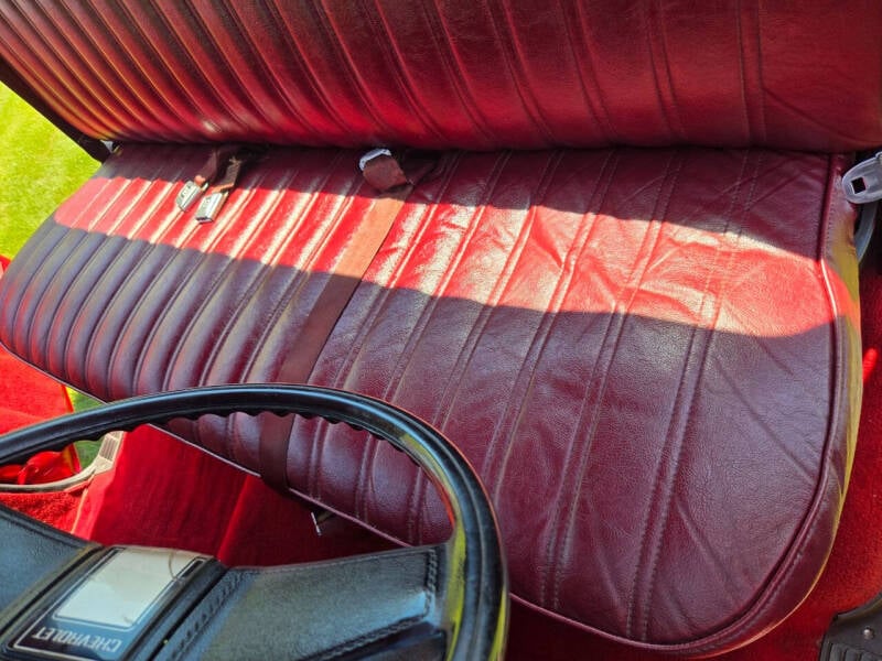 1985-chevrolet-c-k-10-series-c10-2dr-standard-cab-sb (39)