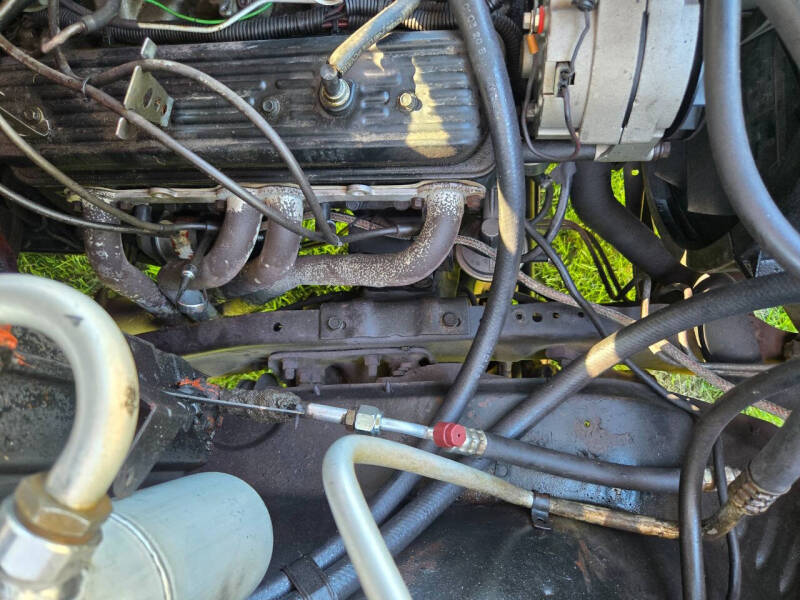 1985-chevrolet-c-k-10-series-c10-2dr-standard-cab-sb (44)