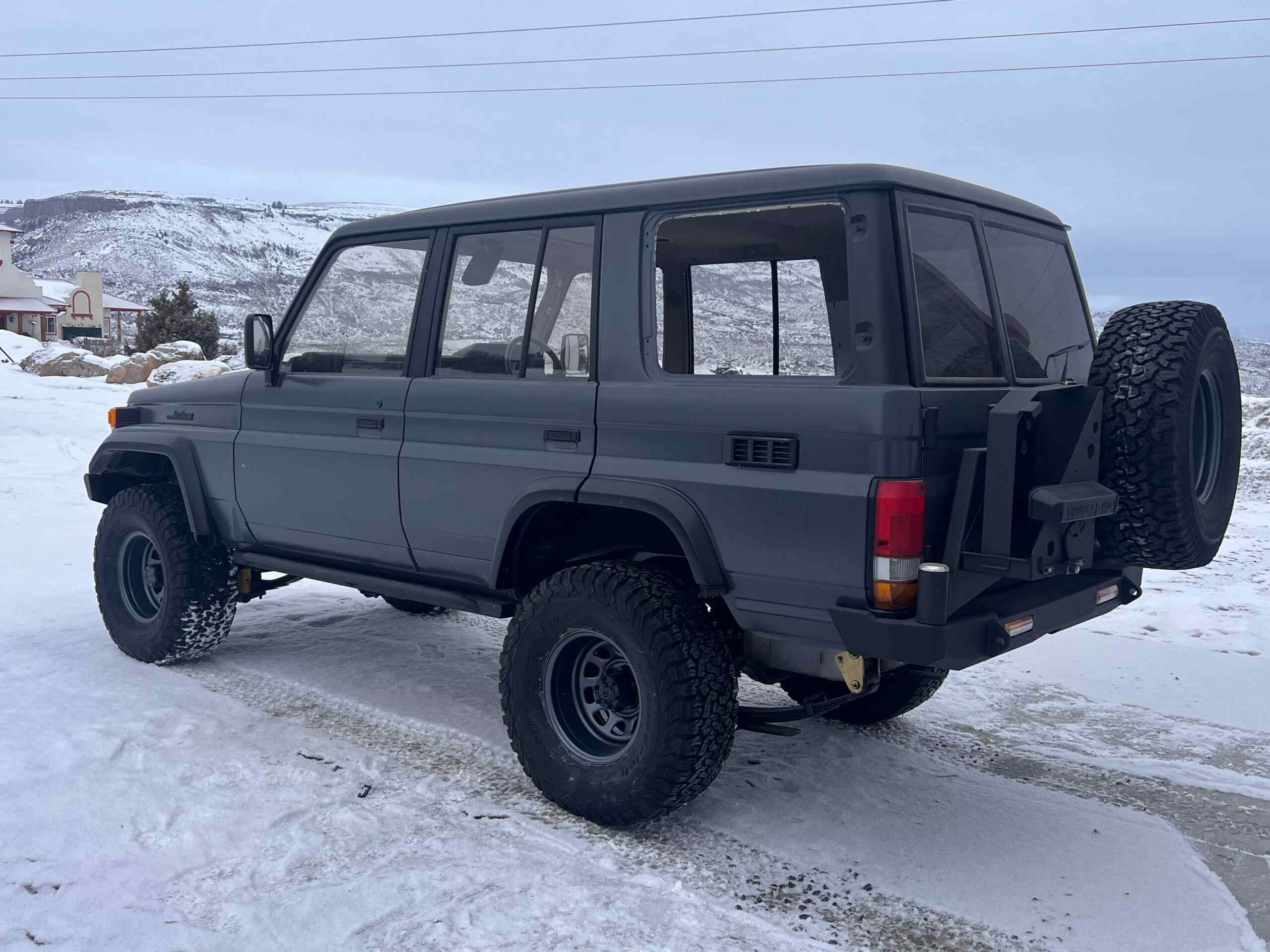 1985-fj60-land-cruiser-for-sale-resurrection-cruiser-for-sale-24