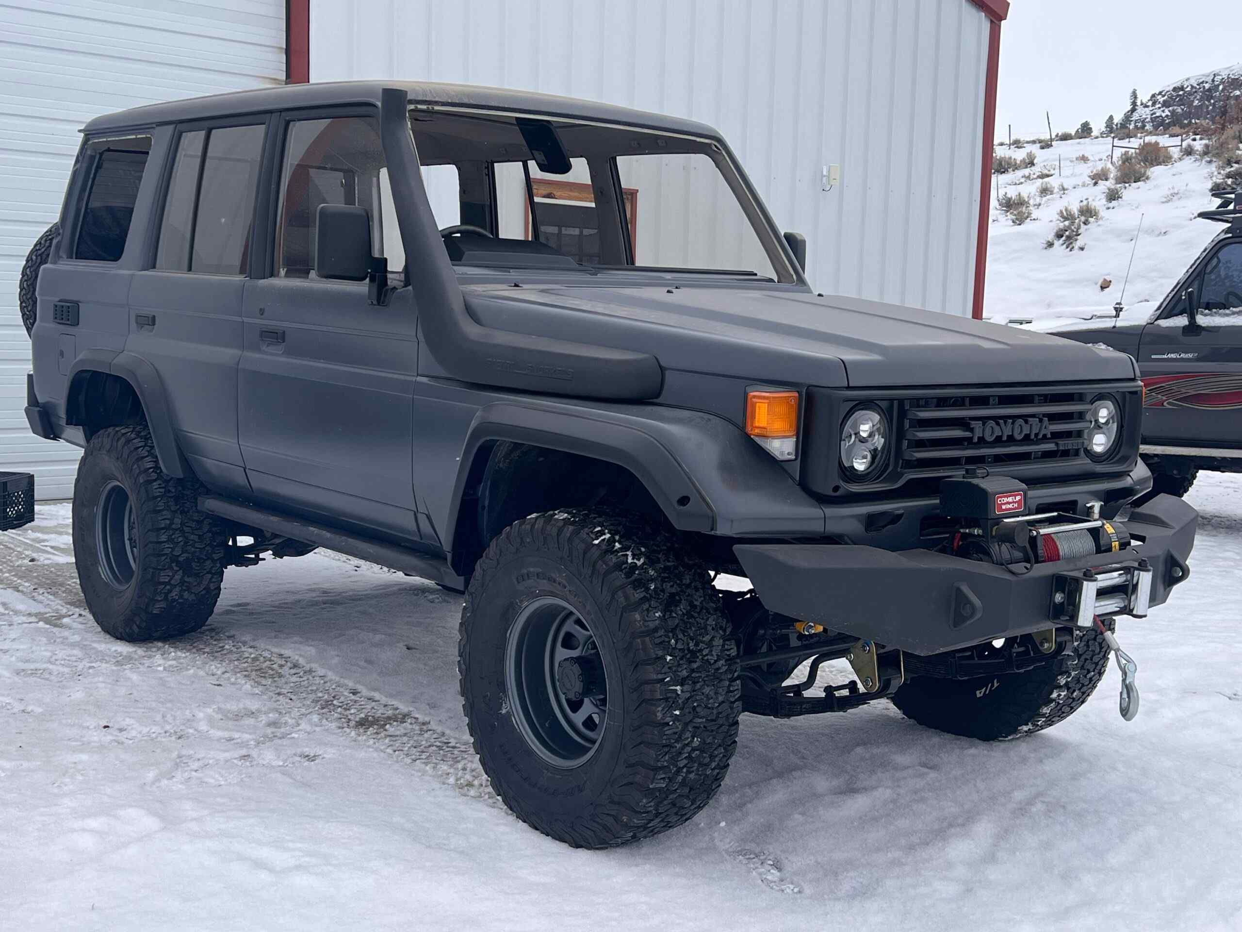 1985-fj60-land-cruiser-for-sale-resurrection-cruiser-for-sale-25