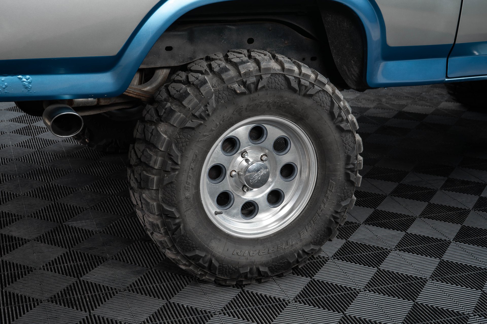 1985-ford-bronco (7)