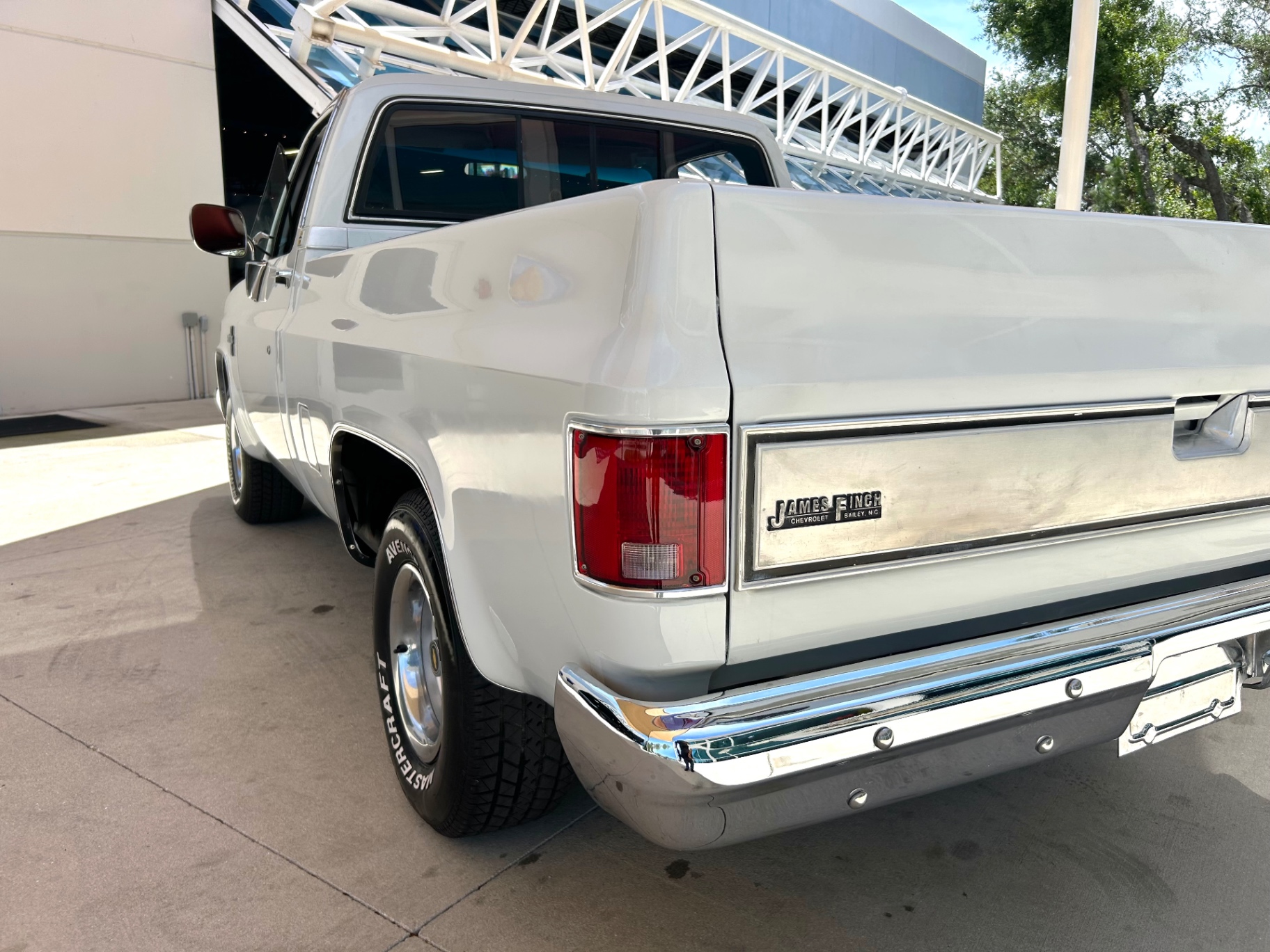 1986-chevrolet-c10-for-sale-47