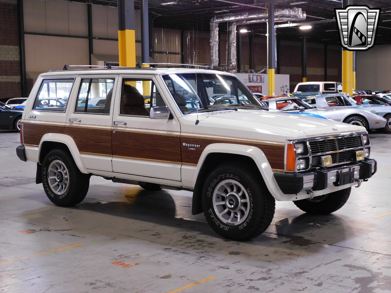 1986-jeep-grand-wagoneer-for-sale-04