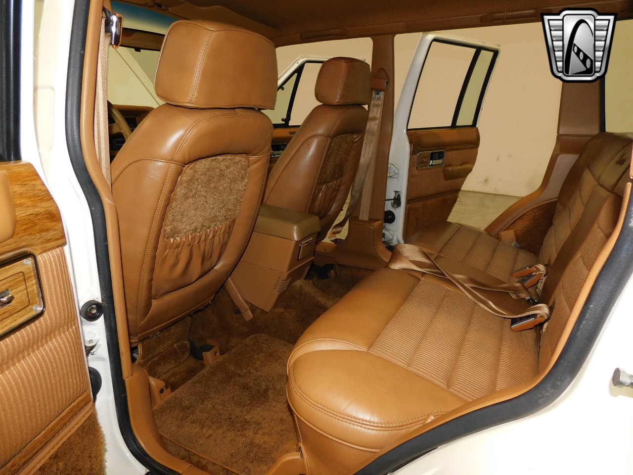 1986-jeep-grand-wagoneer-for-sale-45