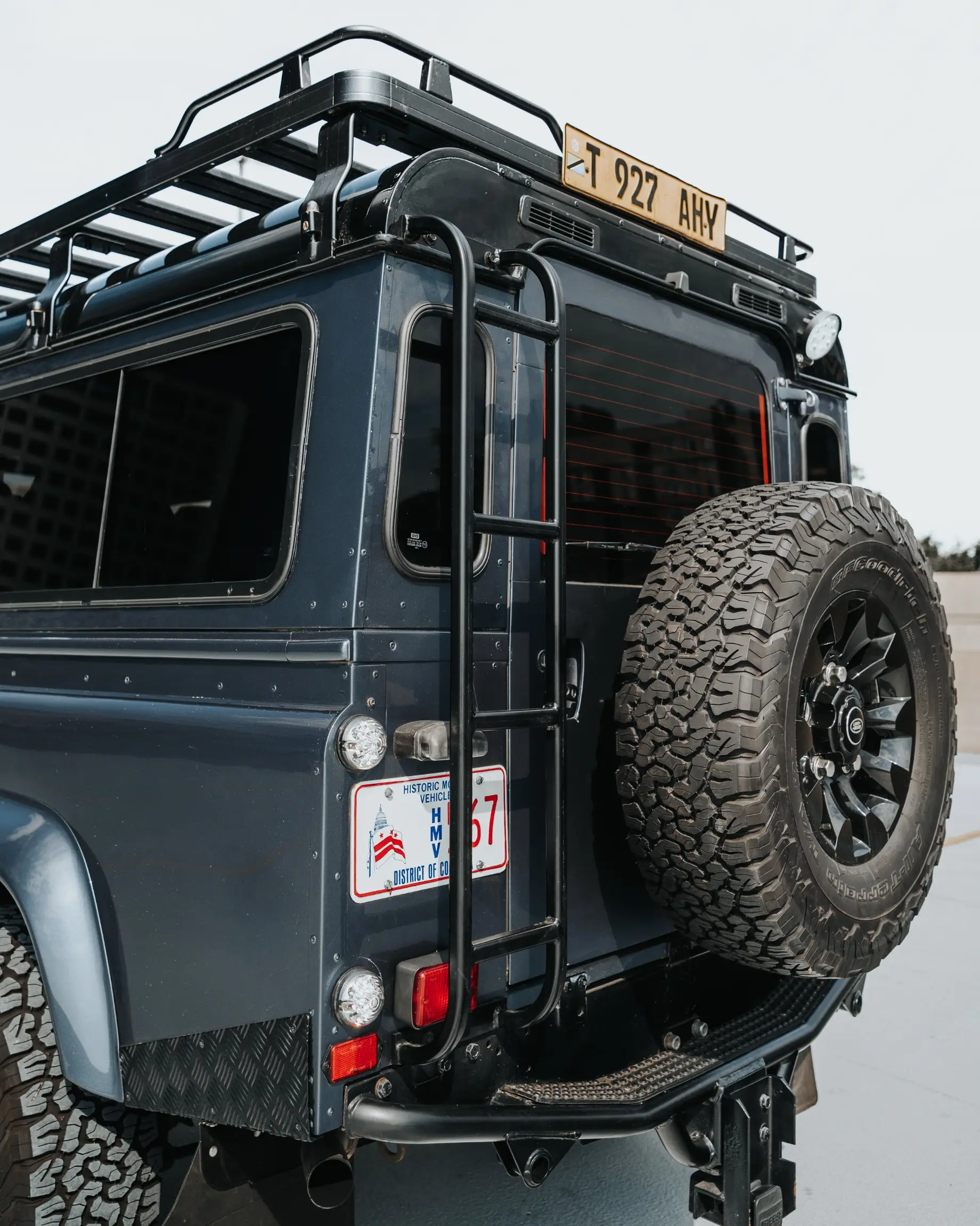 1989-land-rover-defender-110-for-sale-22