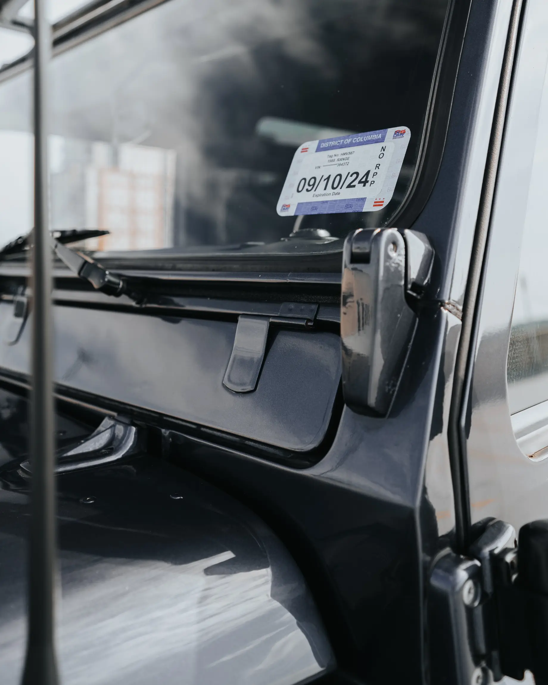 1989-land-rover-defender-110-for-sale-40