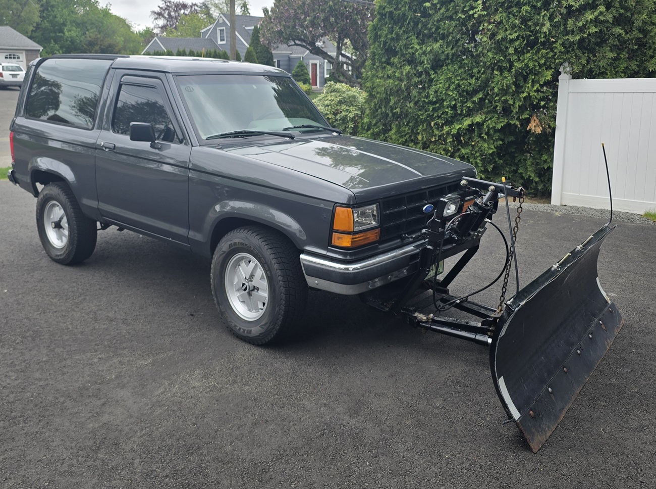 1990-ford-bronco-ii-for-sale-04
