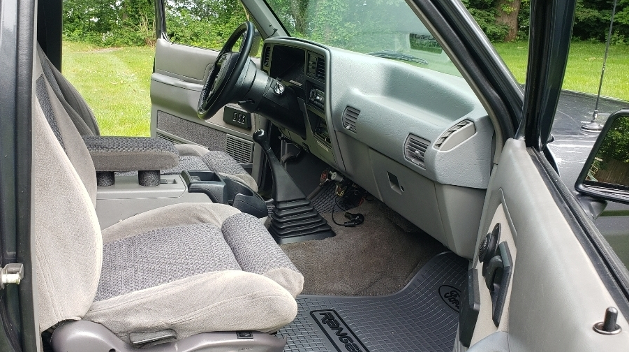 1990-ford-bronco-ii-for-sale-11