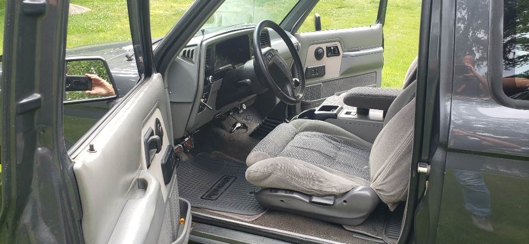 1990-ford-bronco-ii-for-sale-14