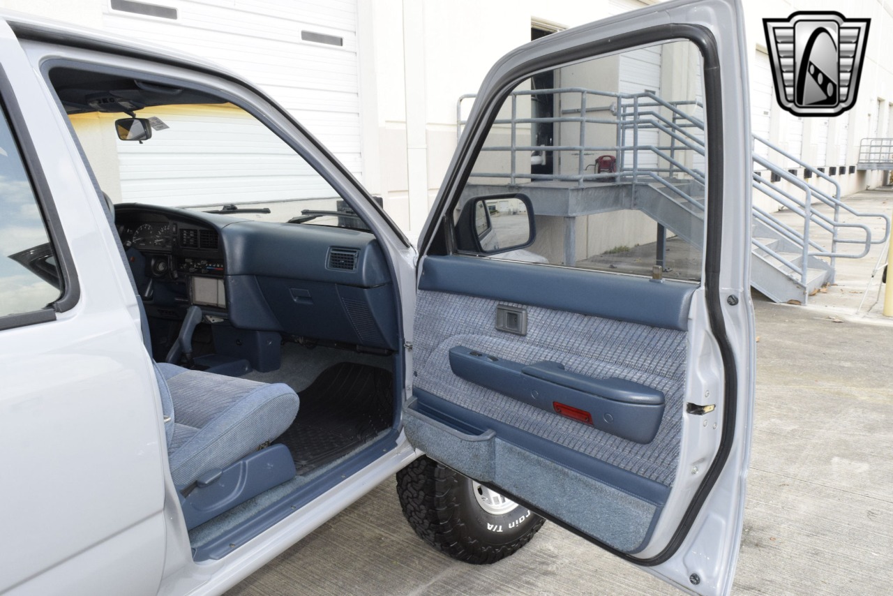 1991-toyota-4runner-for-sale-49