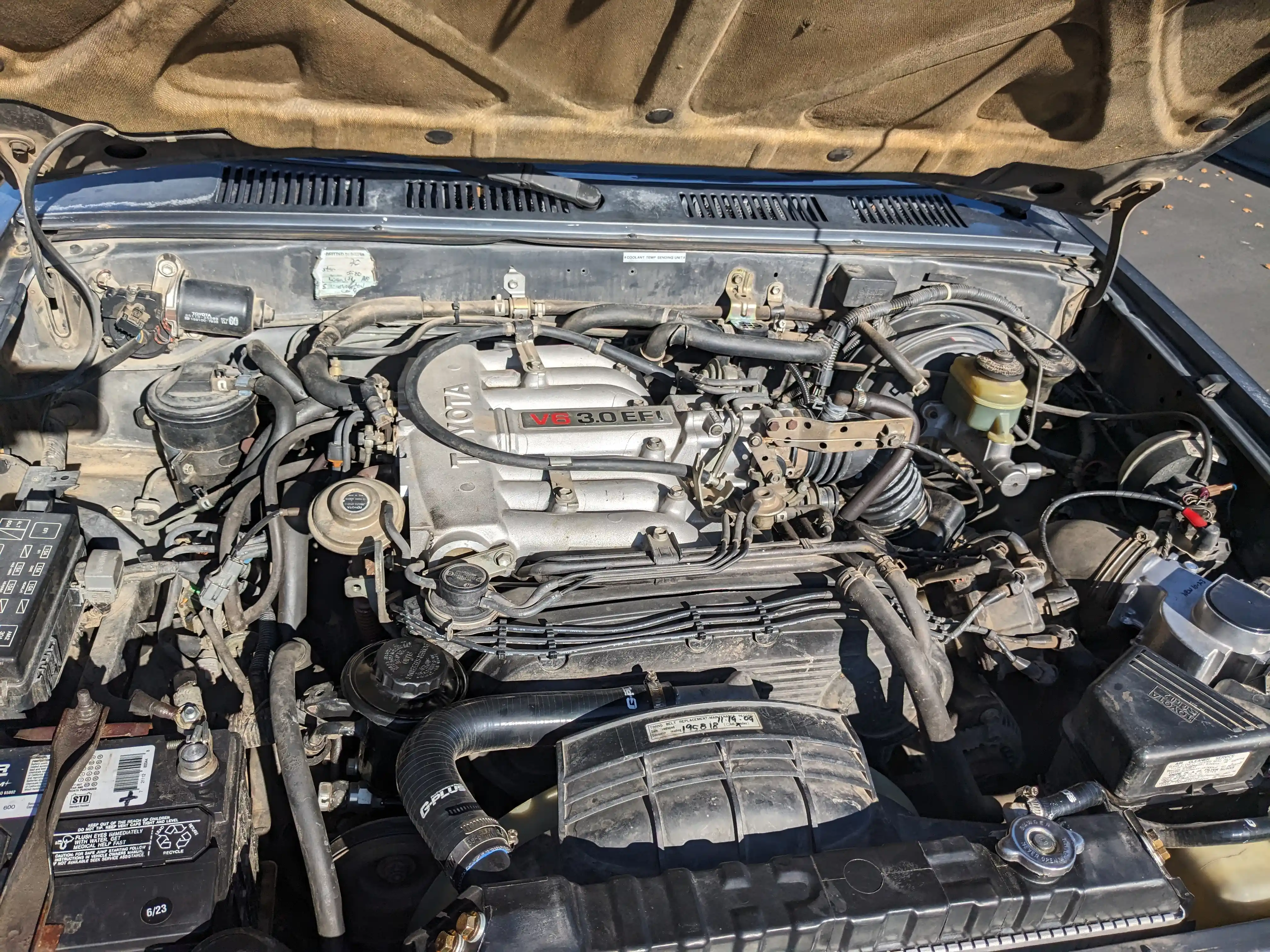 1992-Toyota-4WD-Pickup-V6-04