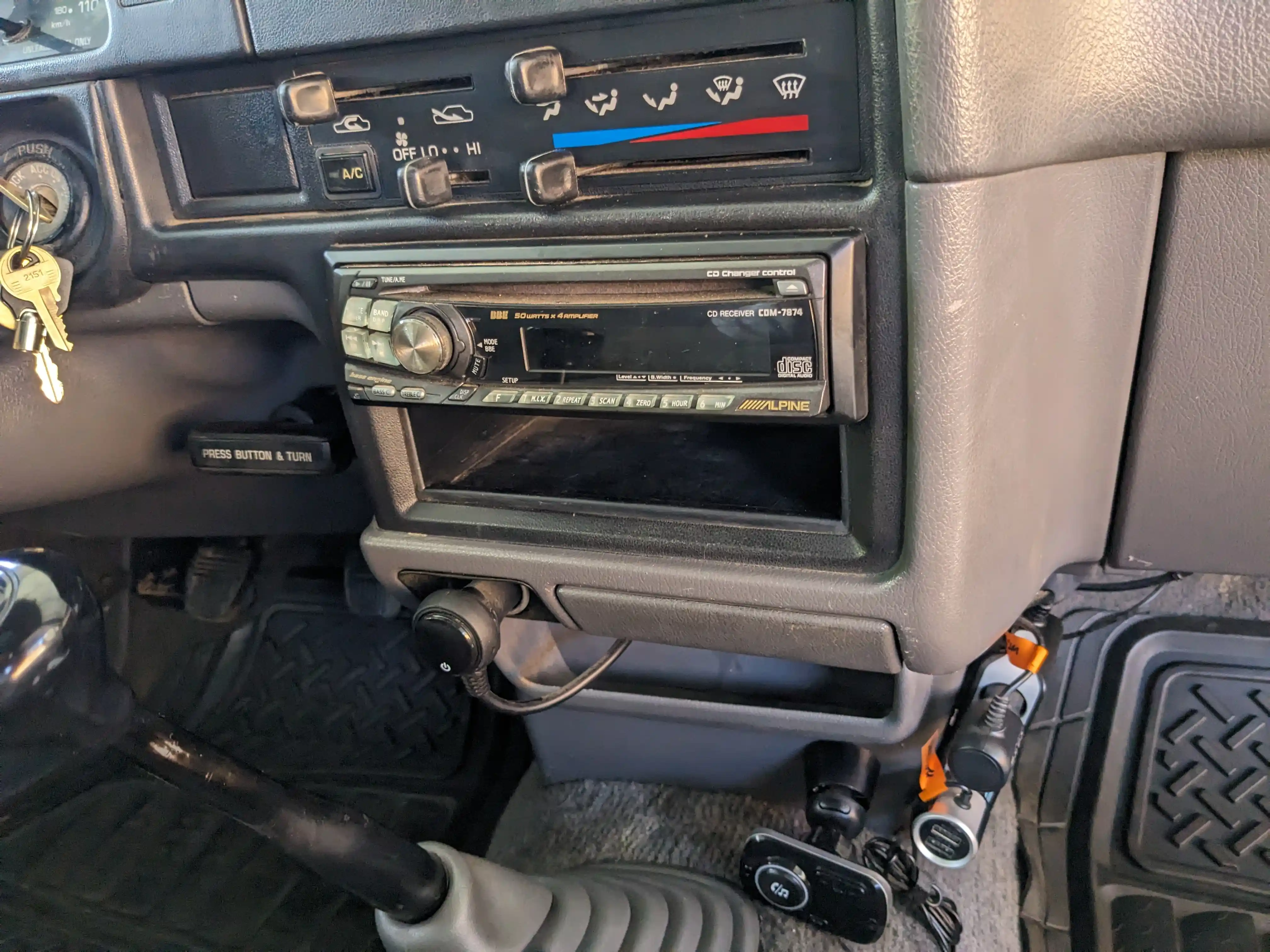 1992-Toyota-4WD-Pickup-V6-13