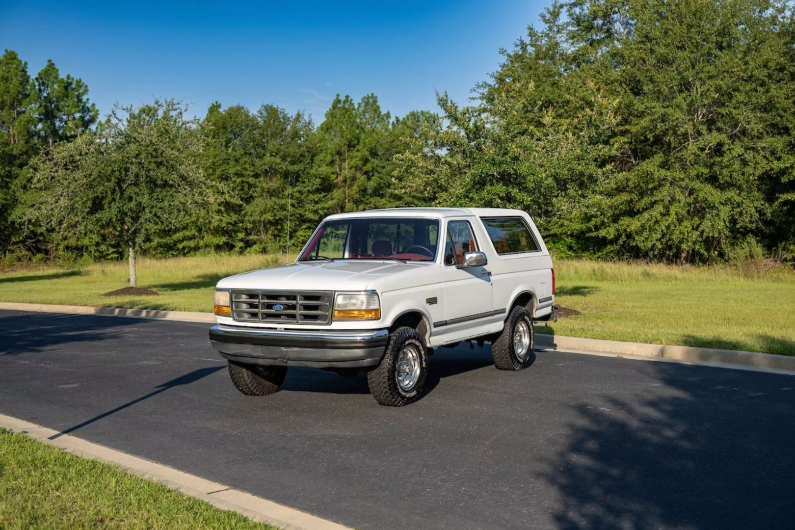1992-ford-bronco-oj-simpson-4x4-for-sale-10