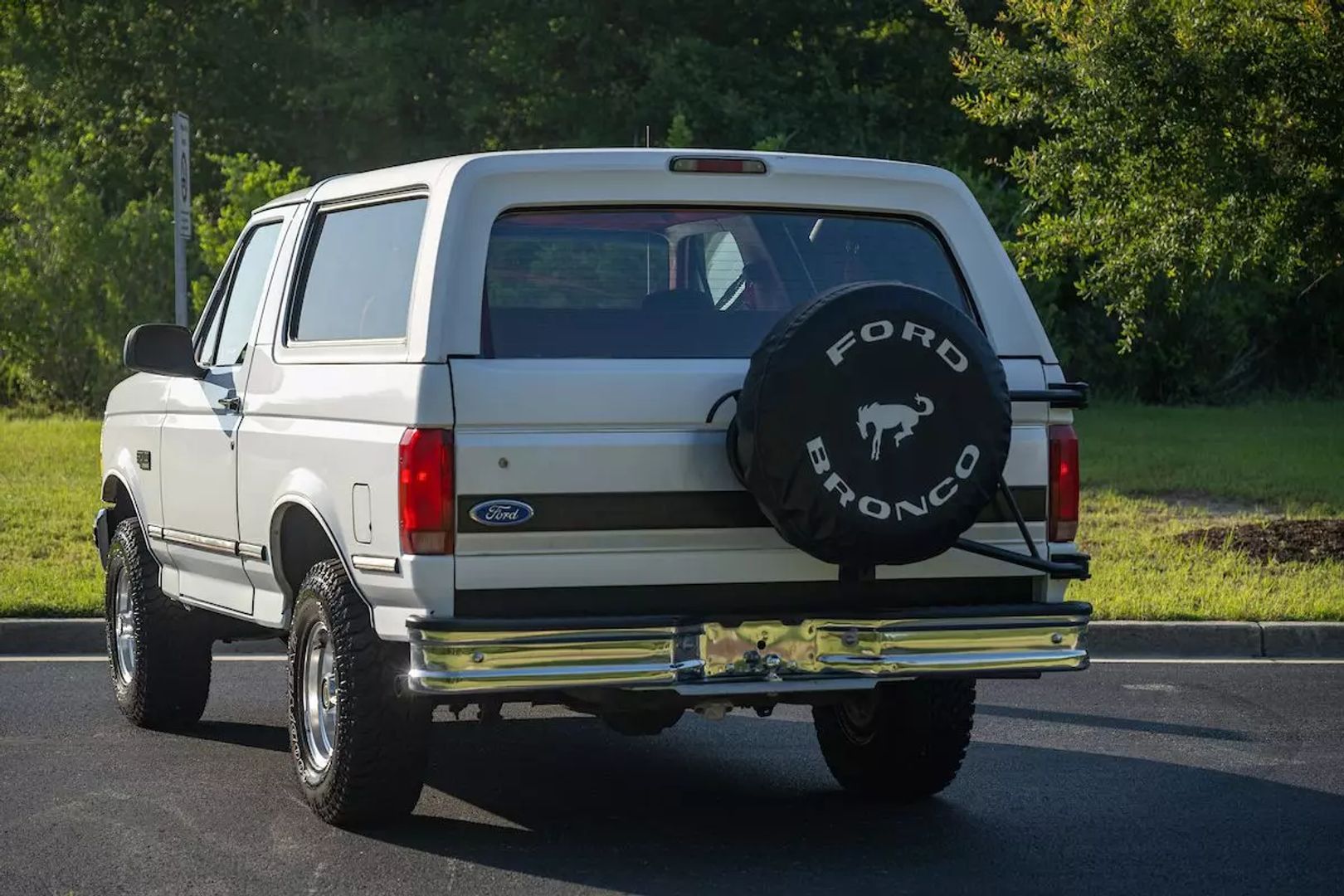 1992-ford-bronco-oj-simpson-4x4-for-sale-12