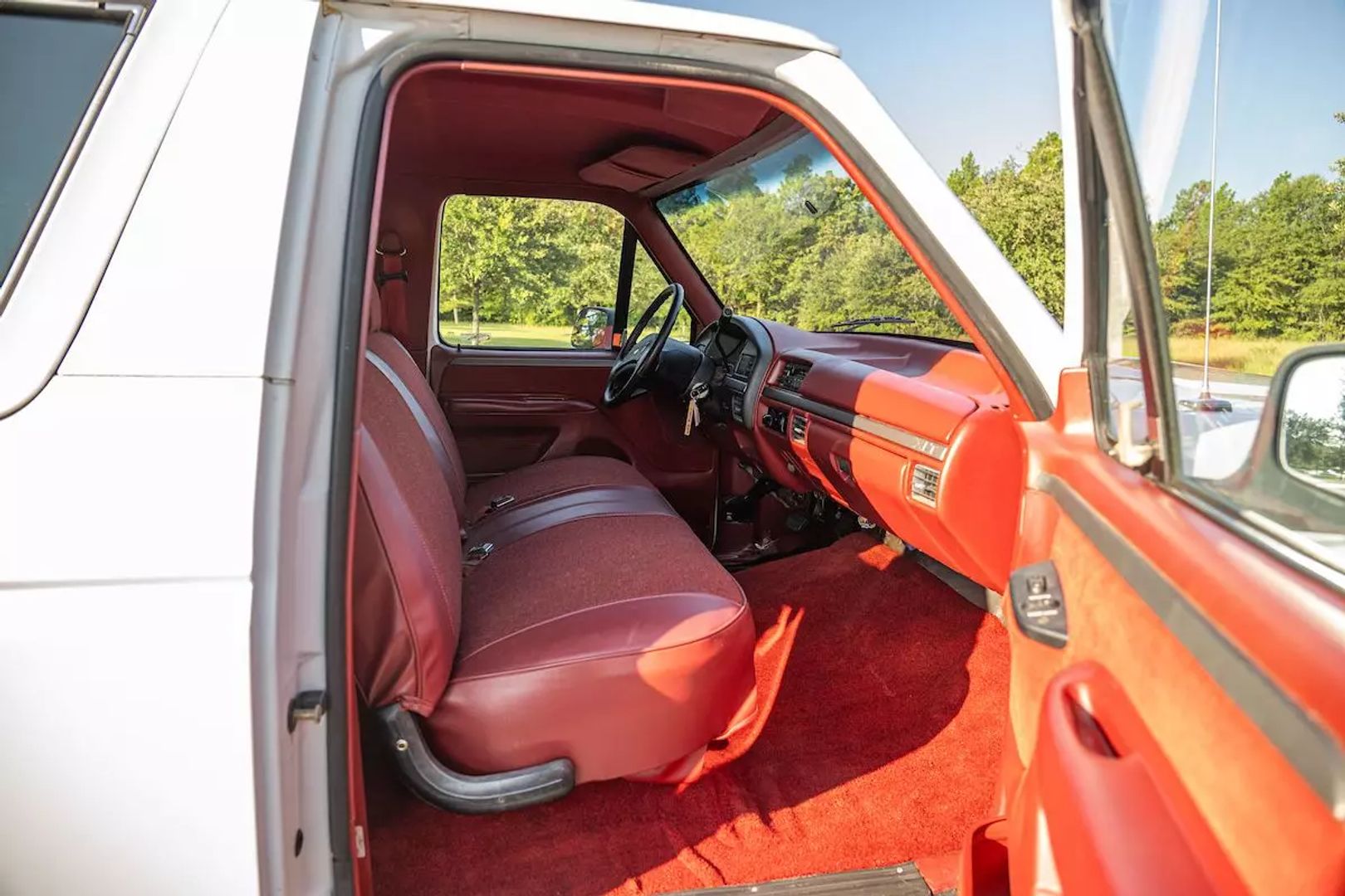 1992-ford-bronco-oj-simpson-4x4-for-sale-29