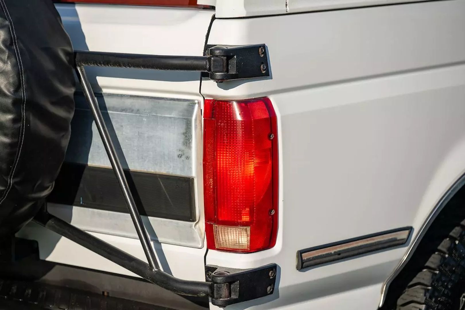 1992-ford-bronco-oj-simpson-4x4-for-sale-33