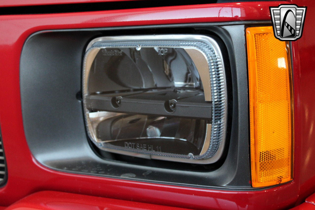 1992-gmc-typhoon-for-sale-14